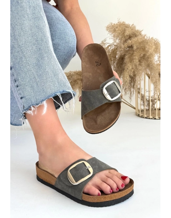 Zooy Yeşil Nubuk Terlik