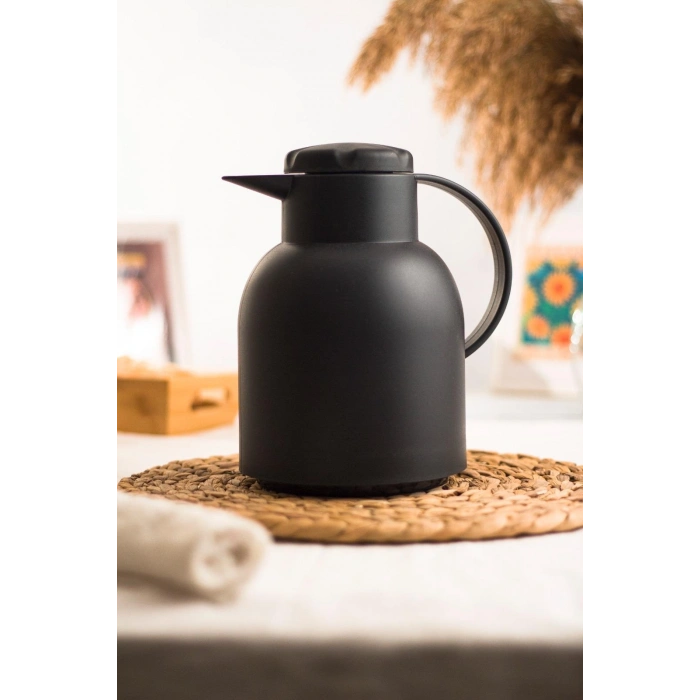 1 LT Isı Yalıtımlı Çay Ve Soğuk Su Termosu Siyah (12 Saat Sıcak Tutar& İçi Camdır)