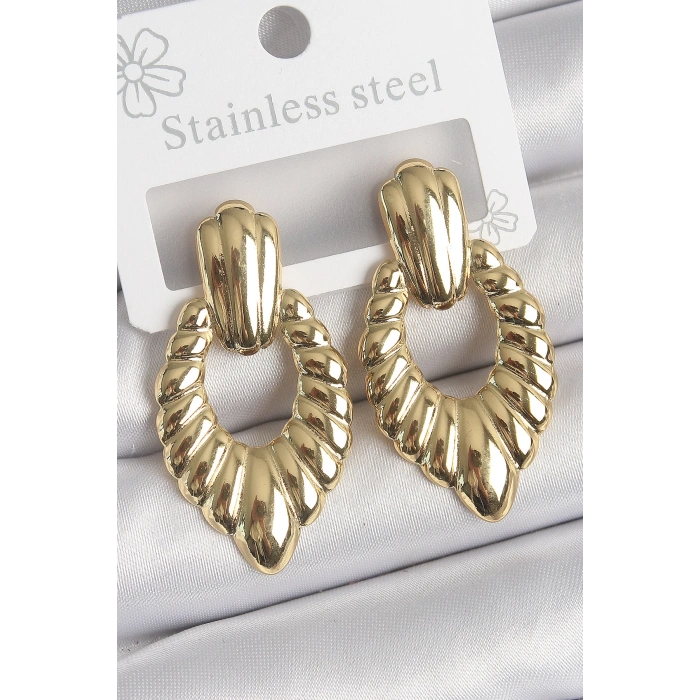 316 Çelik Gold Renk İşlemeli Motiif Model Kadın Küpe