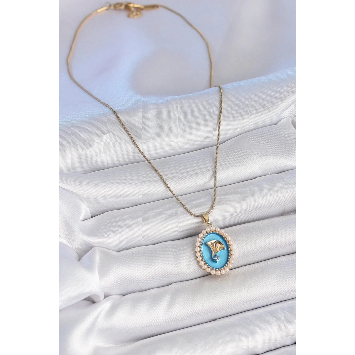 316L Çelik Gold Renk Zincir Mavi Mineli İncili Zirkon Taşlı Çiçek İşlemeli Portre Model Kadın Kolye