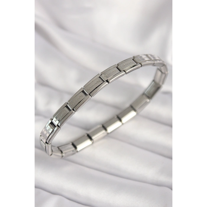 316L Çelik Gümüş Renk İnce Yazılı Nomination Kadın Bileklik