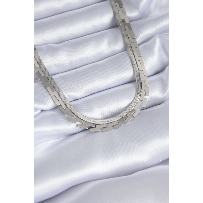 316L Çelik Gümüş Renk İtalyan Zincir Labirent Model Kadın Kolye