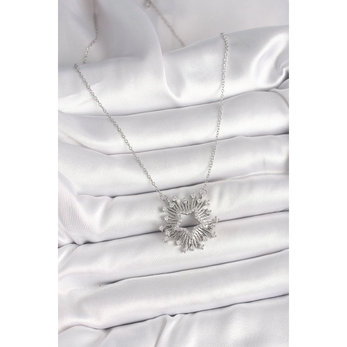 316L Çelik Gümüş Renk Zirkon Taşlı Yıldız Model Kadın Kolye