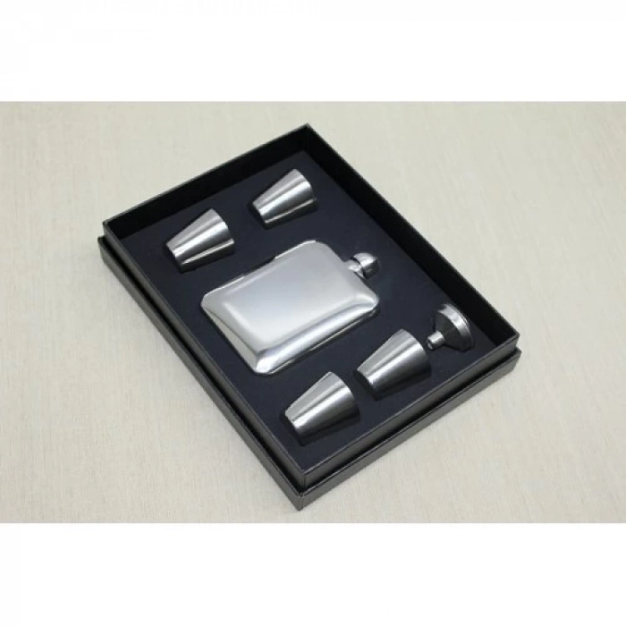 4 Shot Bardaklı Matara Seti Çelik