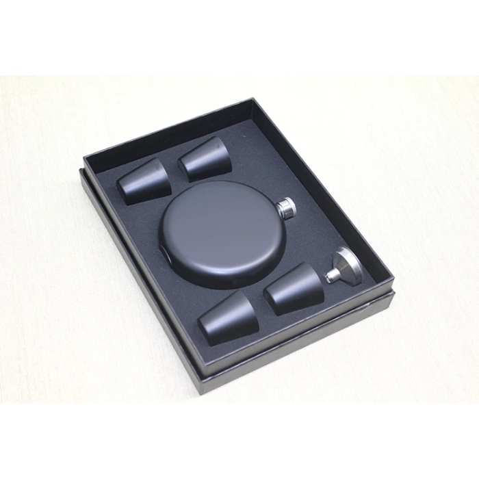 4 Shot Bardaklı Matara Seti Yuvarlak Siyah