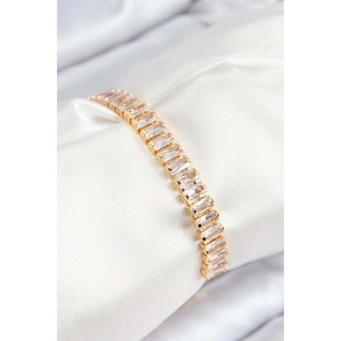 BFS Pirinç Zirkon Taşlı Su Yolu Model Gold Renk Asansörlü Kadın Bileklik