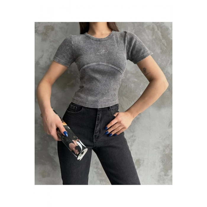 Nakis Islemeli Asit Yikamali Bluz – Uygun Fiyatlı, Hızlı Kargo, Trend Ürün - Şık Tasarım - Şık Ta...