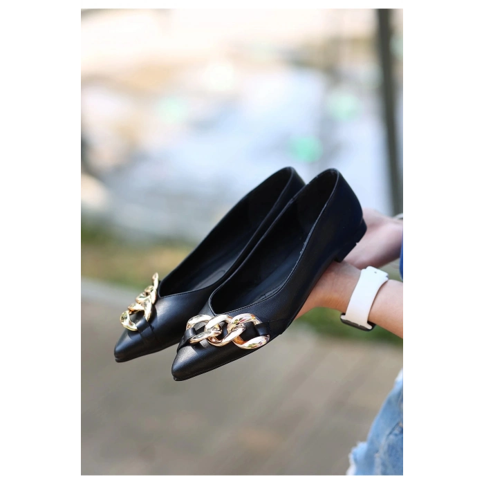 Popi Siyah Cilt Zincirli Babet Ayakkabı