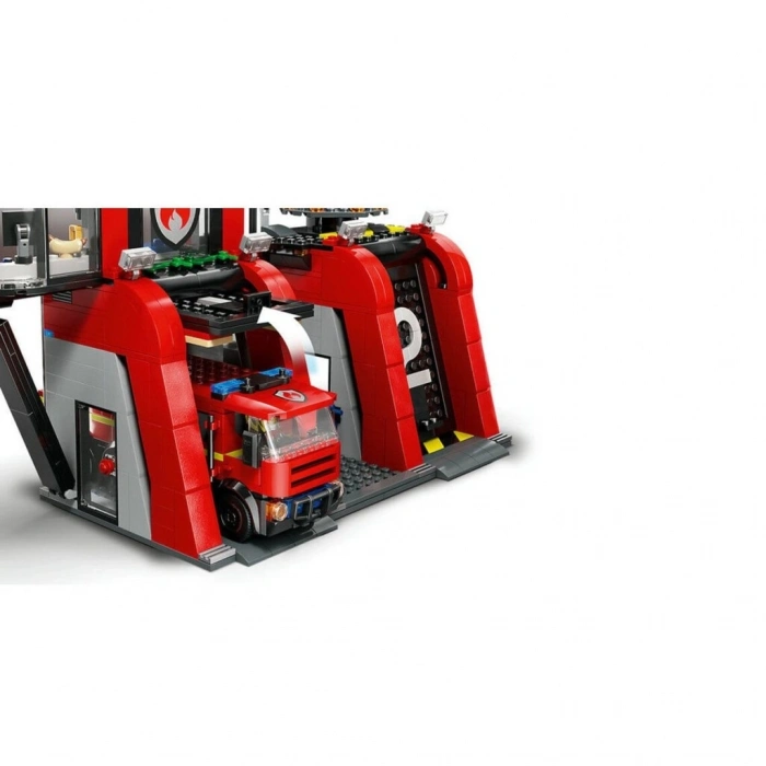 BFS 60414  ® City İtfaiye Kamyon ve İtfaiye Merkezi 843 parça +6 yaş