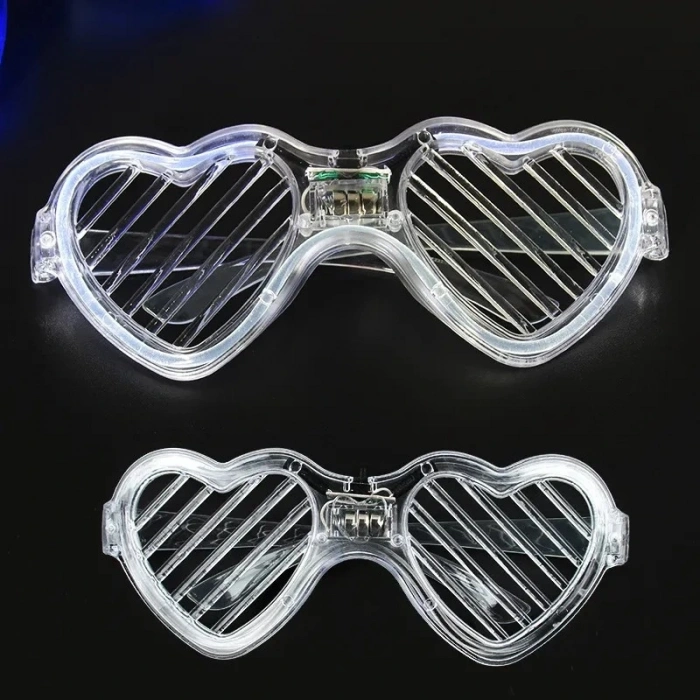 BFS Beyaz LED Işıklı Kalp Gözlük – 3 Modlu Parti &