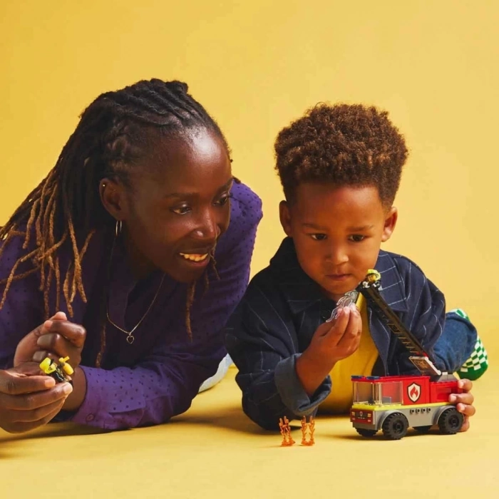 BFS   LEGO City Merdivenli İtfaiye Kamyonu 60463