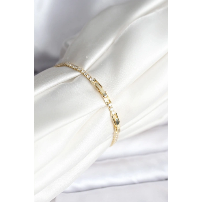 Çiçek Model Zirkon Taşlı Gold Renk Pirinç Su Yolu Kadın Bileklik