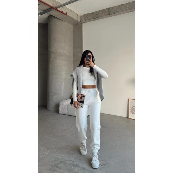 ÇOK SATAN 3 iplik şardonlu paça lastikli eşofman beyaz is001