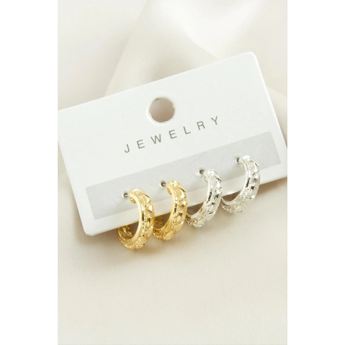 ÇOK SATAN 4 Adet Üçgen Desenli Halka Küpe