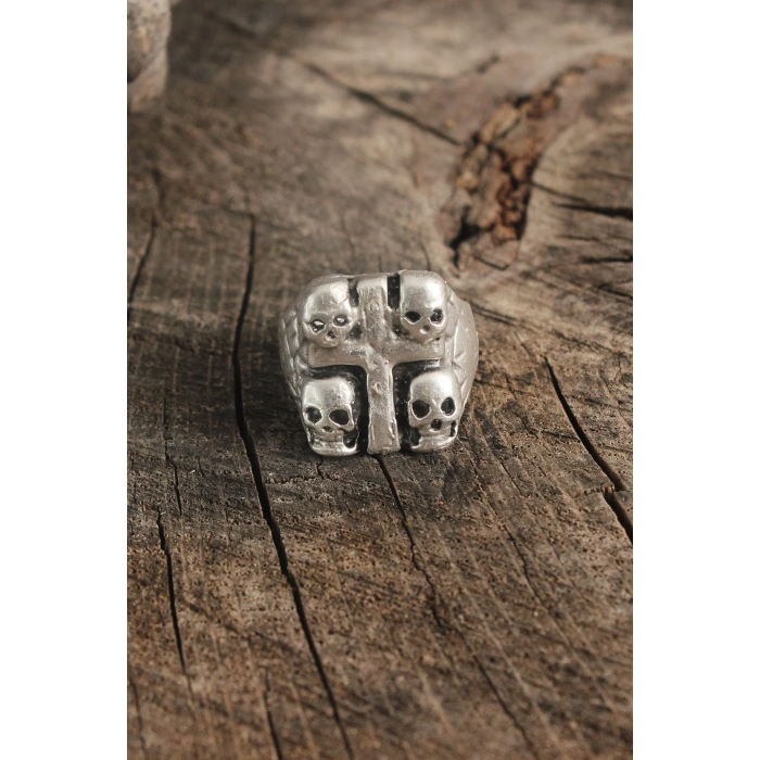 ÇOK SATAN Antik Gümüş Renk Haç Kuru Kafa İşleme Ayarlanabilir Erkek Yüzük