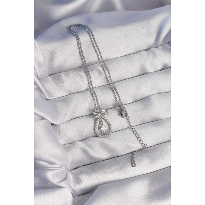 BFS 316L Çelik Gümüş Renk Fiyonk Detaylı Zirkon Taşlı Damla Model Kolye