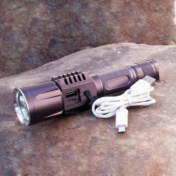 ÇOK SATAN BFS Baretta Brs18 Oto Şarjlı T6 Led 3000 Lümen El Feneri