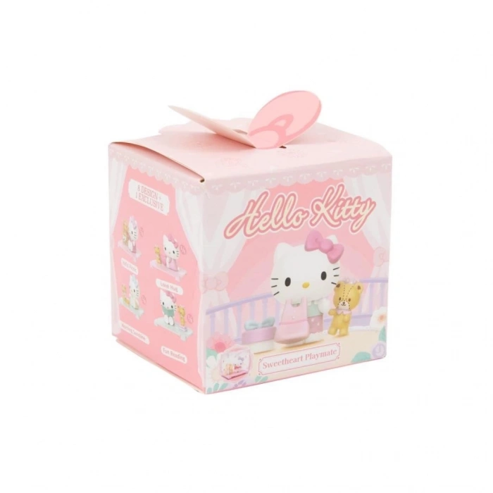 BFS   HKT38100 Hello Kitty ve Oyun Arkadaşı