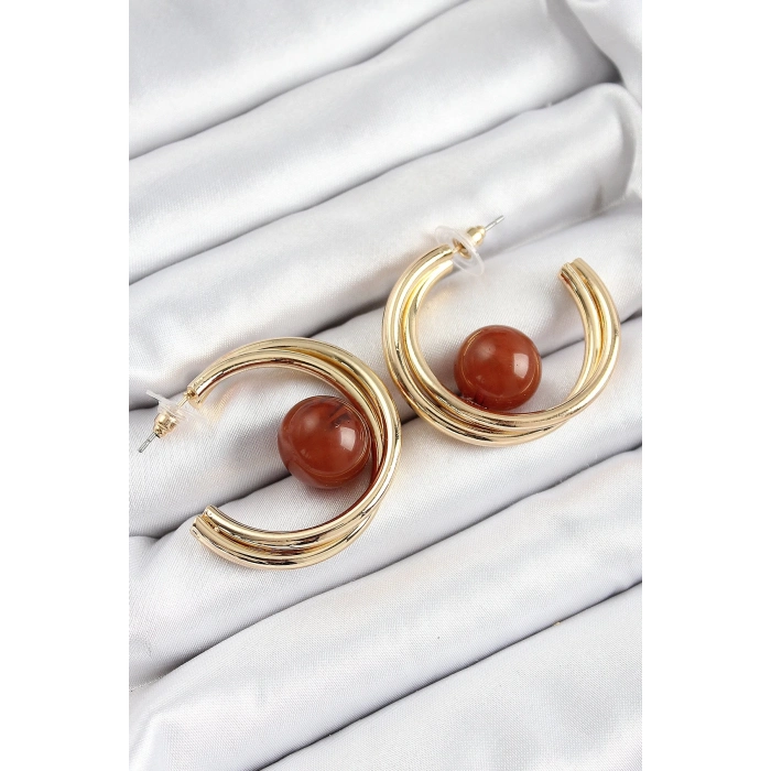 BFS Pirinç Gold Renk Halka Model Kahverengi Boncuk Detay Kadın Küpe