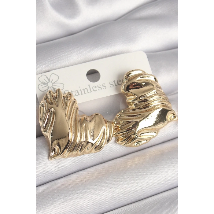 BFS Pirinç Gold Renk İşlemeli Kalp Model Kadın Küpe