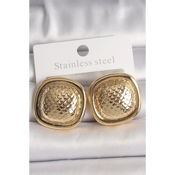 BFS Pirinç Gold Renk İşlemeli Kare Model Kadın Küpe