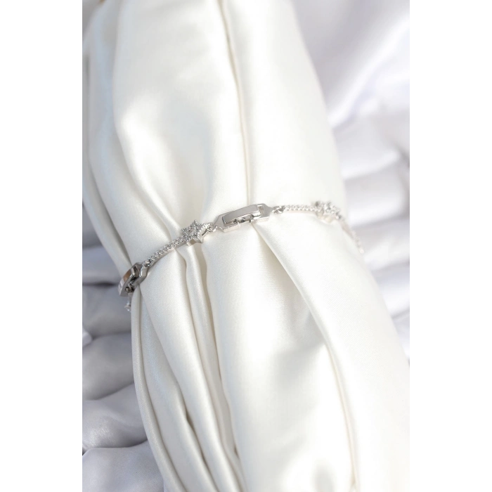 BFS Pirinç Gümüş Renk Halley Yıldız Model Kadın Bileklik