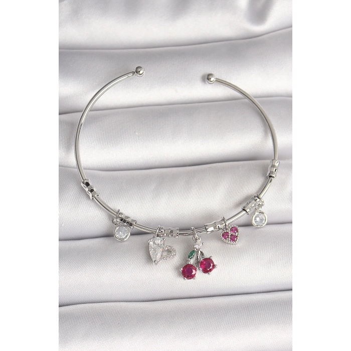 BFS Pirinç Gümüş Renk Sallantı Kiraz Figür Kalp Detay Charm Kadın Bileklik