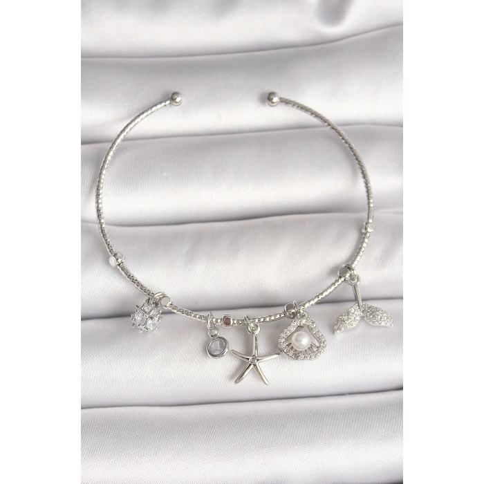 ÇOK SATAN BFS Pirinç Gümüş Renk Sallantı Zirkon Taşlı Deniz Yıldız Figür Balık Kuyruğu Detay Charm Kadın Bileklik