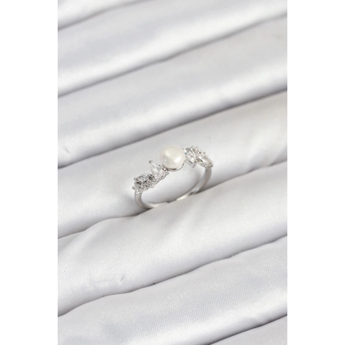 ÇOK SATAN BFS Pirinç Gümüş Renk Zirkon Taşlı İncili Model Kadın Yüzük