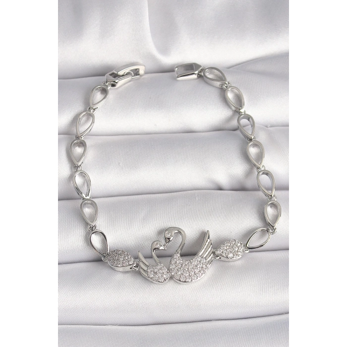 BFS Pirinç Gümüş Renk Zirkon Taşlı Kuğu Figür Damla Zincir Model Kadın Bileklik