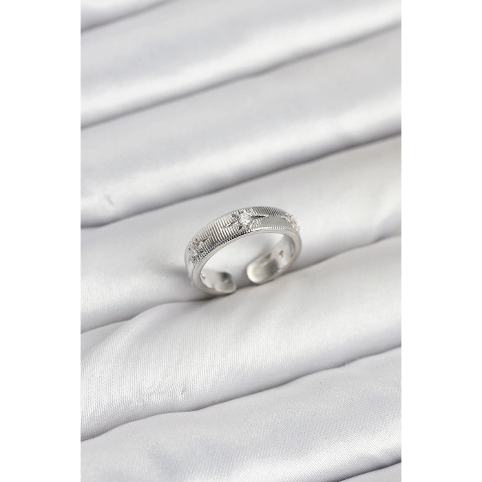 ÇOK SATAN BFS Pirinç Gümüş Renk Zirkon Taşlı Kutup Yıldızı Model Kadın Yüzük