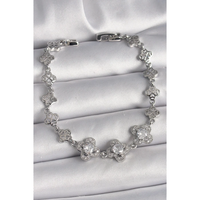 BFS Pirinç Gümüş Renk Zirkon Taşlı Yonca Model Kadın Bileklik