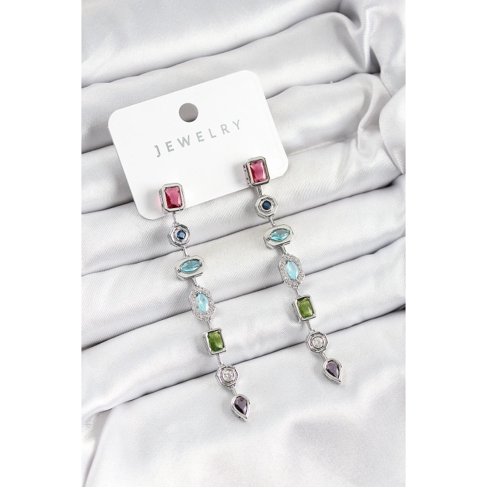 BFS Pirinç Renkli Zirkon Taşlı Sallantılı Model Gümüş Renk Kadın Küpe