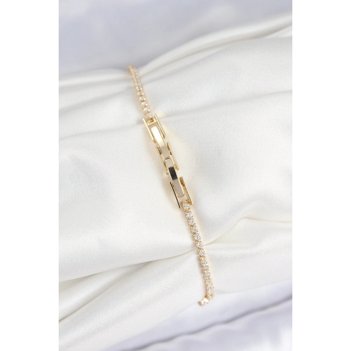 BFS Pirinç Zirkon Taşlı Kare Model Gold Renk Kadın Bilekilk