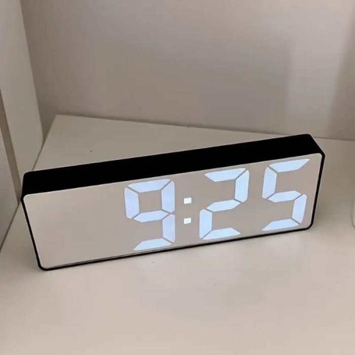 ÇOK SATAN Dijital Sese Duyarlı Alarmlı Masa Saati