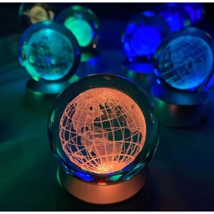 ÇOK SATAN Dünya Plastik Altlıklı Işıklı Cam Küre