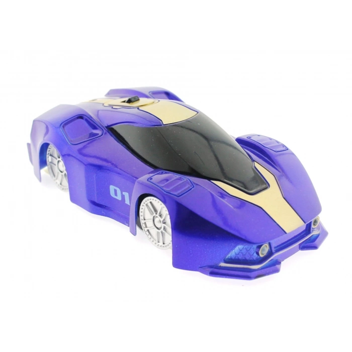 ÇOK SATAN Duvarda Yürüyen Mavi Araba