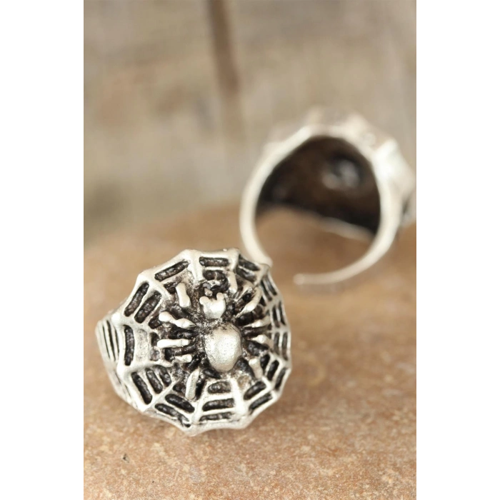 ÇOK SATAN Eskitme Gümüş Renk Örümcek Figürlü Erkek Ayarlamalı Yüzük