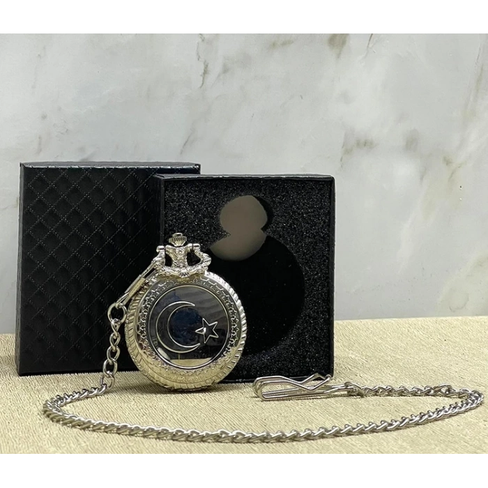 ÇOK SATAN Özel Kutulu Türk Bayrağı Tasarımlı Gümüş Köstekli Saat