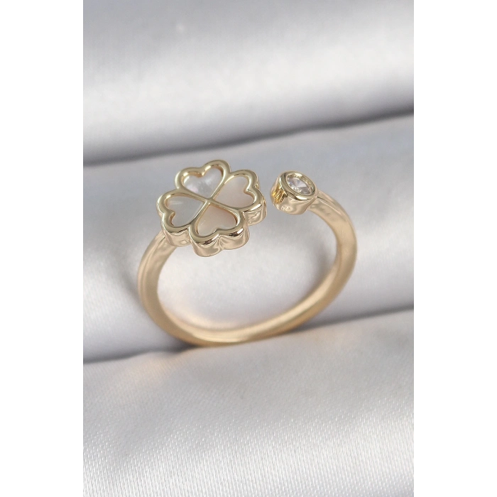 ÇOK SATAN Pirinç Gold Renk Beyaz Mineli Yonca Model Zirkon Taş Detay Ayarlanabilir Kadın Yüzük