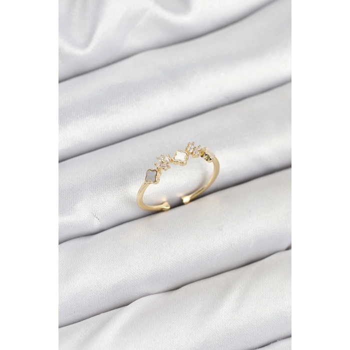 ÇOK SATAN Pirinç Gold Renk Minimal Yonca Detaylı Kadın Yüzük