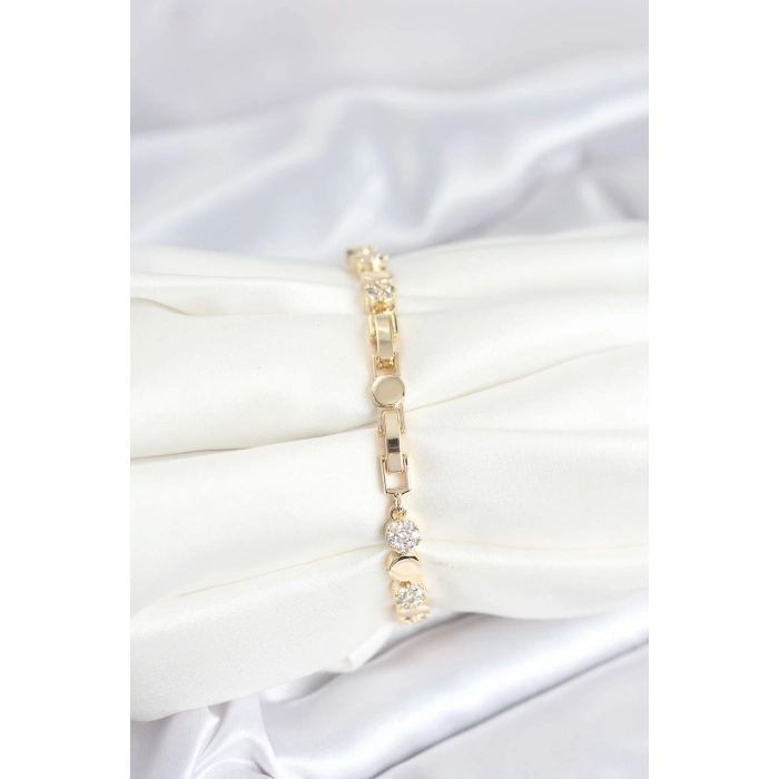 Pirinç Gold Renk Nokta Model Zirkon Taşlı Kadın Bileklik