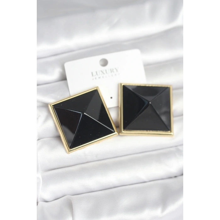 Pirinç Gold Renk Siyah Piramit Model Kadın Küpe
