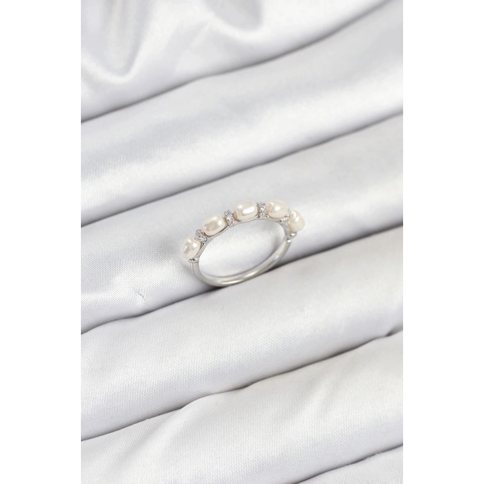 ÇOK SATAN Pirinç Gümüş Renk Sıralı İncili Kadın Yüzük