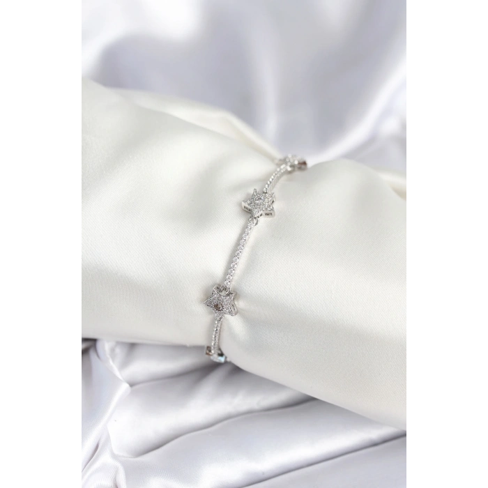 ÇOK SATAN Pirinç Gümüş Renk Yıldız Model Kadın Bileklik