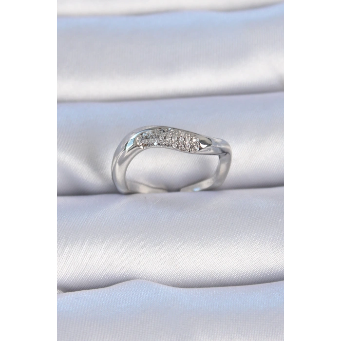 ÇOK SATAN Pirinç Gümüş Renk Zirkon Taşlı Kadın Yüzük