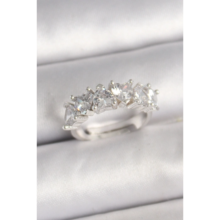 ÇOK SATAN Pirinç Gümüş Renk Zirkon Taşlı Kalp Model Ayarlanabilir Kadın Yüzük