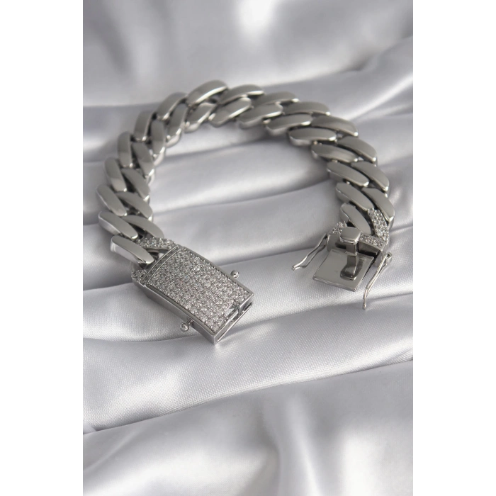 ÇOK SATAN Pirinç Gümüş Renk Zirkon Taşlı Zincir VIP Exclusive Seri Gurmet Model Kadın Bileklik