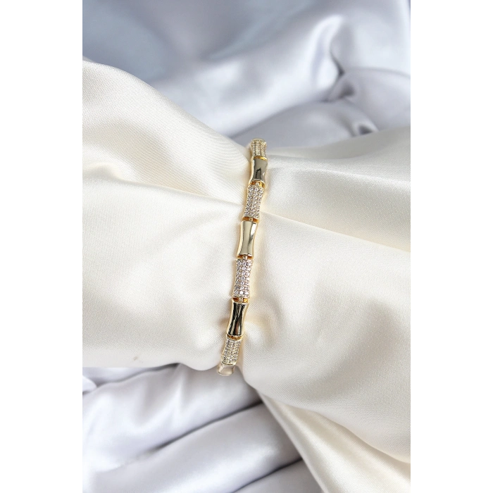 ÇOK SATAN Pirinç Kemik Model Zirkon Taşlı Gold Renk Kadın Bileklik