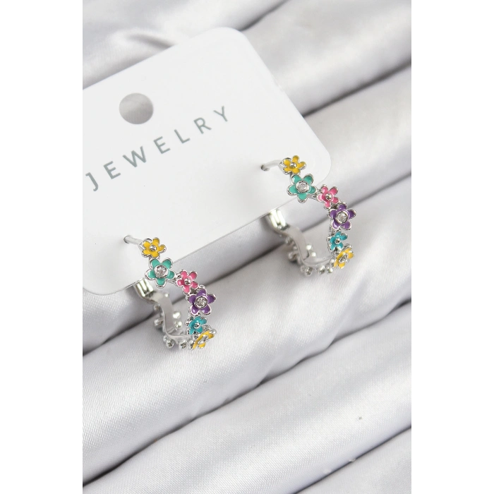 ÇOK SATAN Pirinç Renkli Papatya Model Gümüş Renk Kadın Küpe